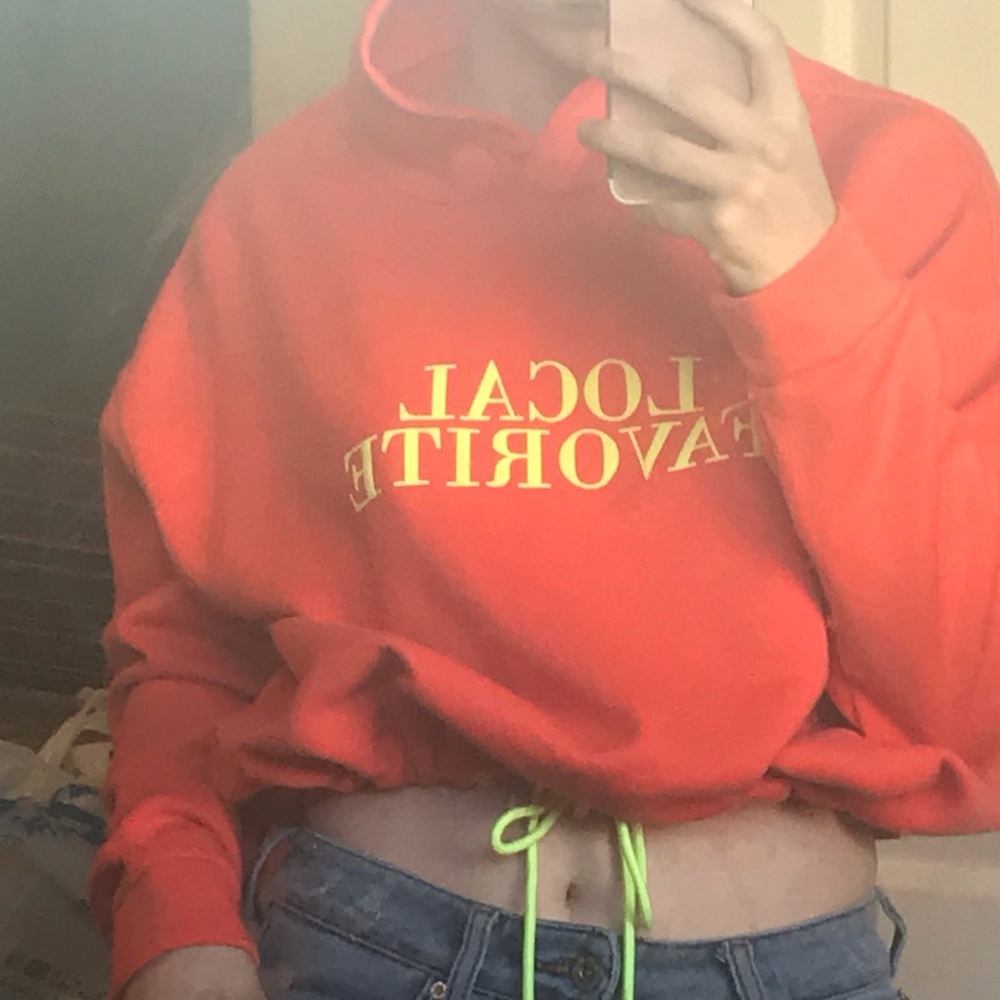 Cropped hoodie!